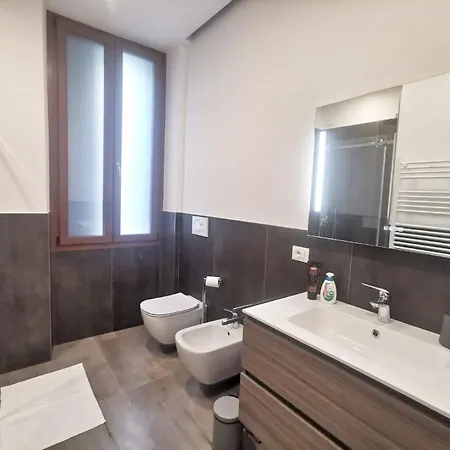 Corso Porta Nuova 公寓